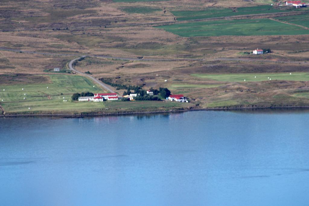 Skjaldarvik Guesthouse Akureyri Exterior photo