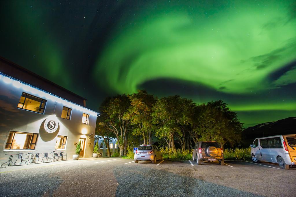 Skjaldarvik Guesthouse Akureyri Exterior photo